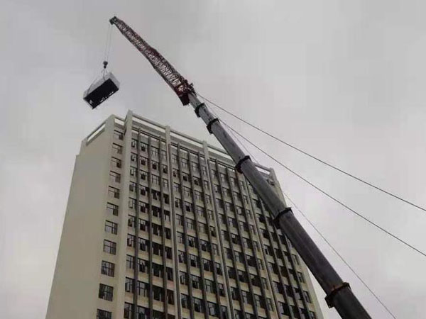 黄岛100吨汽车吊租赁